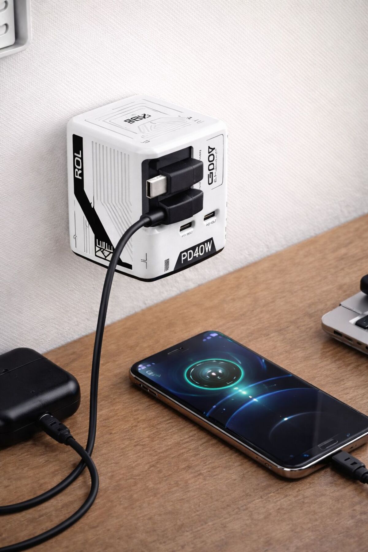 GaN PD 40W Hızlı Şarj Adaptörü Çoklu Çıkış USB-C Lightning Kablolu Hızlı Şarj Cihazı Ev Ofis Uyumlu